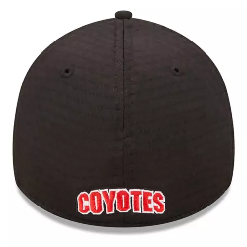 New Era South Dakota Coyotes Essential Neo Hat - Image 5
