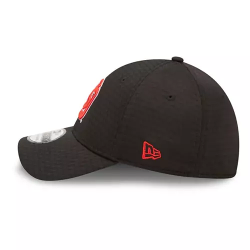 New Era South Dakota Coyotes Essential Neo Hat - Image 6